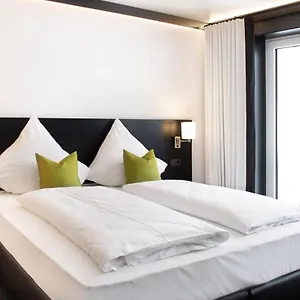 Kng Hotel