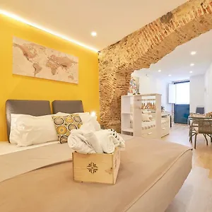 Bica Guest house Lisbon